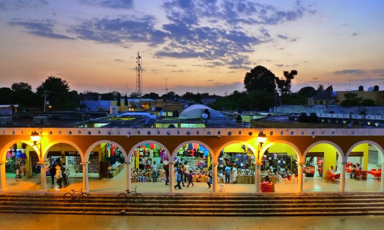 Turismo Tren Maya - Izamal